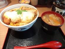 デフォルトはカツ丼