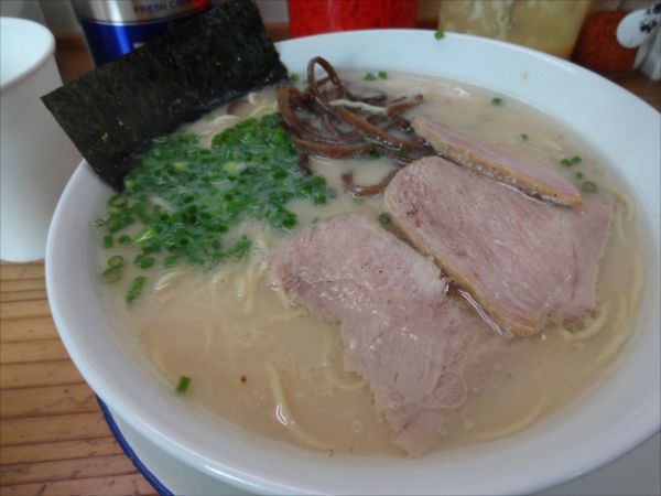 とんこつラーメン