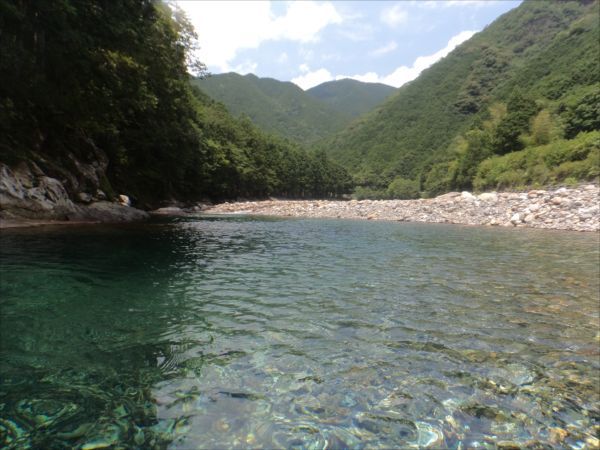 初泳ぎとぎっくり腰