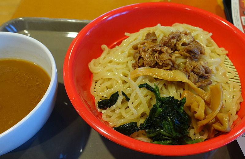 お昼ごはんは麺が多い