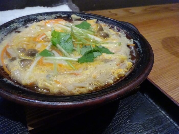 黄にら玉子とじ