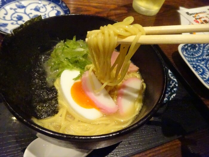 鶏だしラーメン