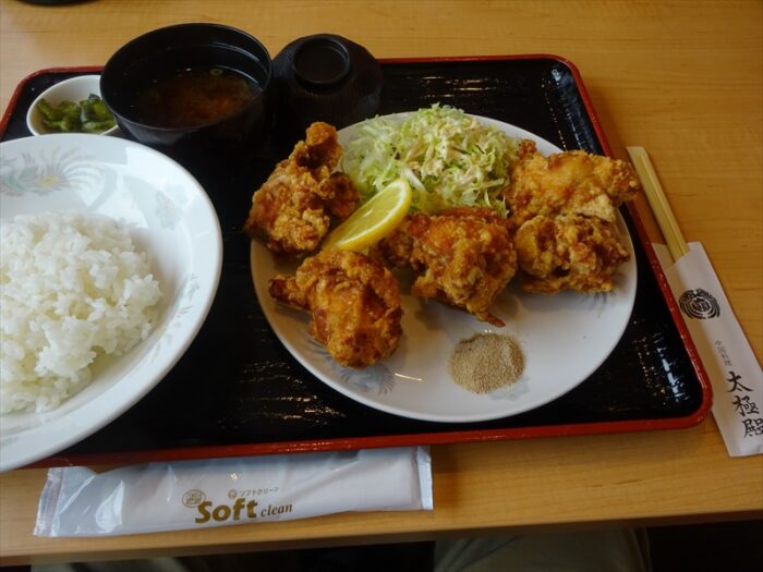 唐揚げ定食