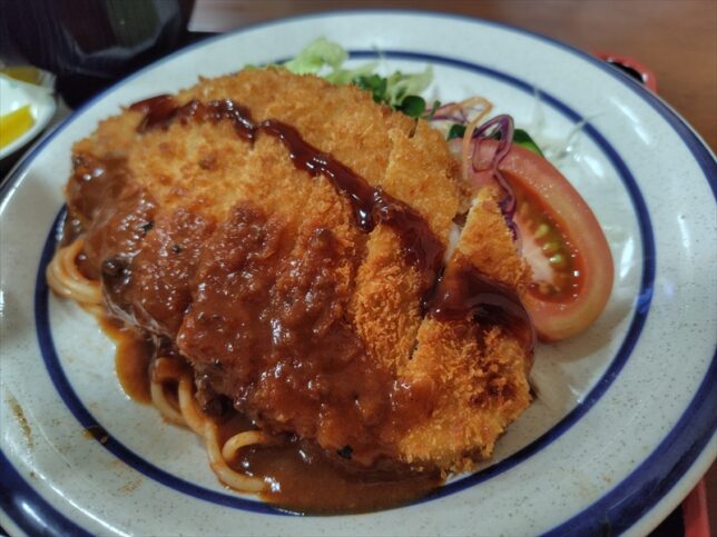 僕はとんかつ定食