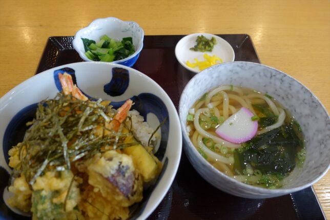 うどん 天丼セット
