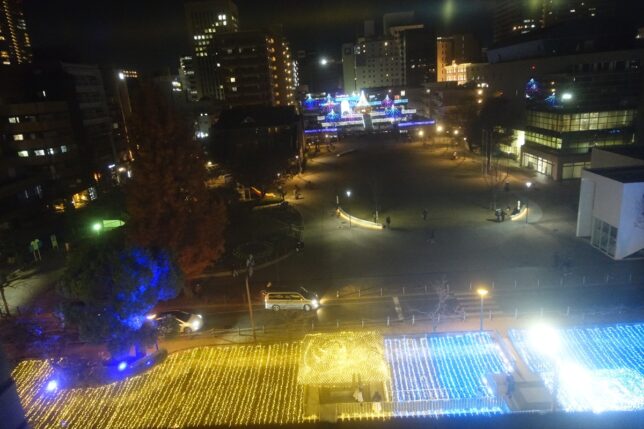 ホテルの窓から