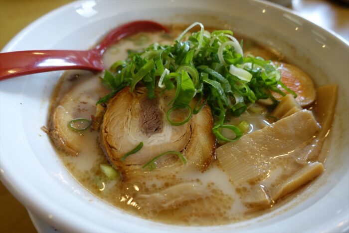 猪ラーメンとんこつ味