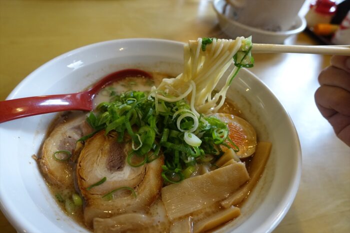 猪ラーメンとんこつ味