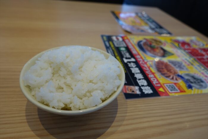 ご飯だけ先に出されても困る